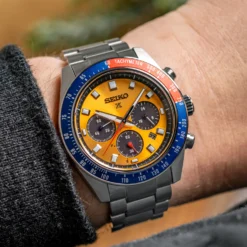 Alternative view of Seiko Pogue Re-Issue Speedtimer SSC947