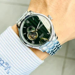 Alternative view of Seiko Presage Green Japanese Garden SARY237