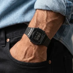 Alternative view of CASIO B640WB-1BEF Collection Unisex Watch 35mm 5 ATM