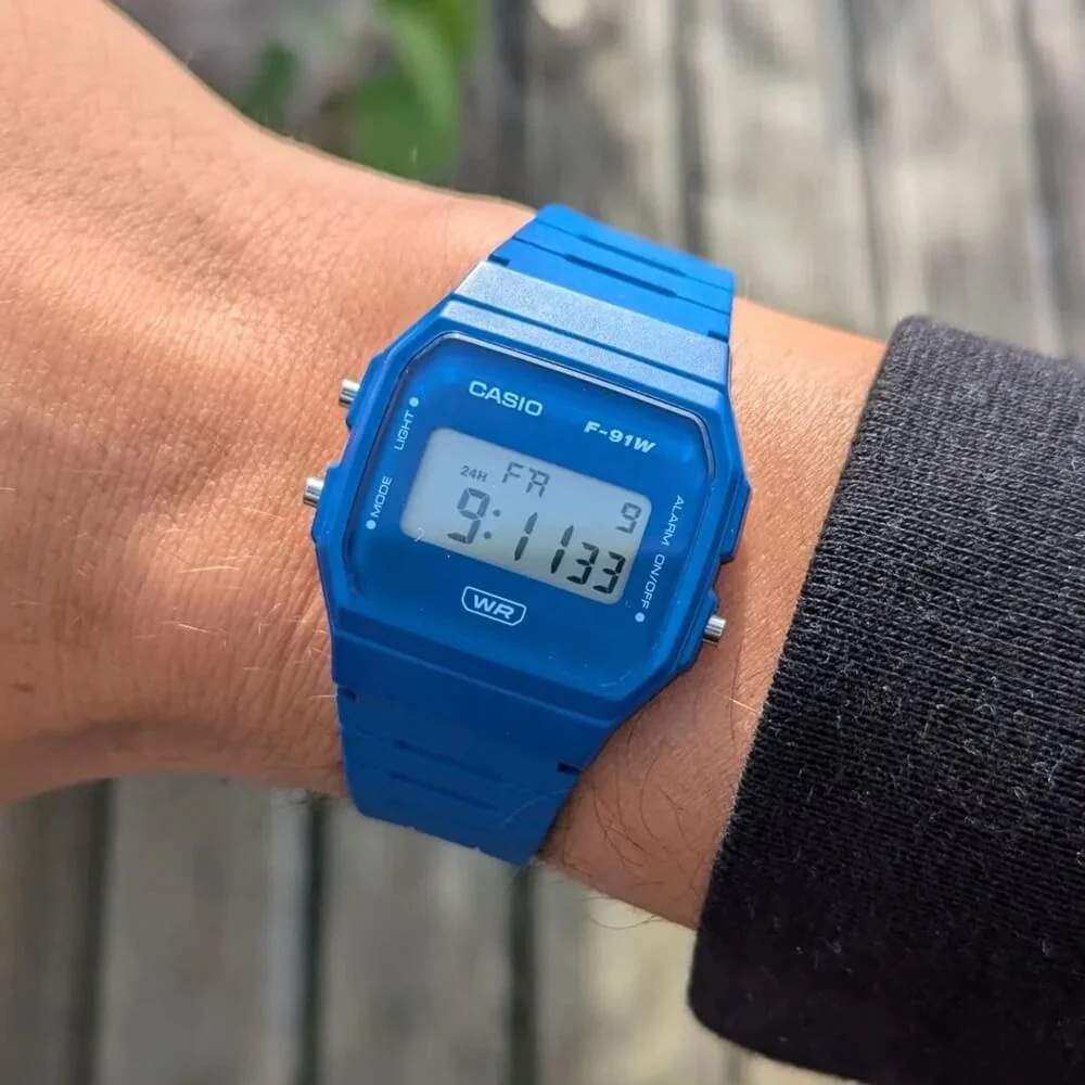CASIO F91WB-2A1 BLUE DIGITAL WATCH - Image 2